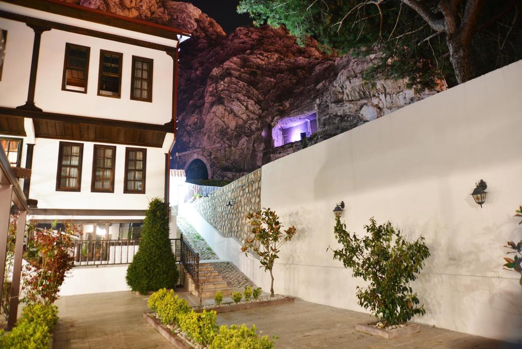 Uluhan Hotel Amasya Exterior foto